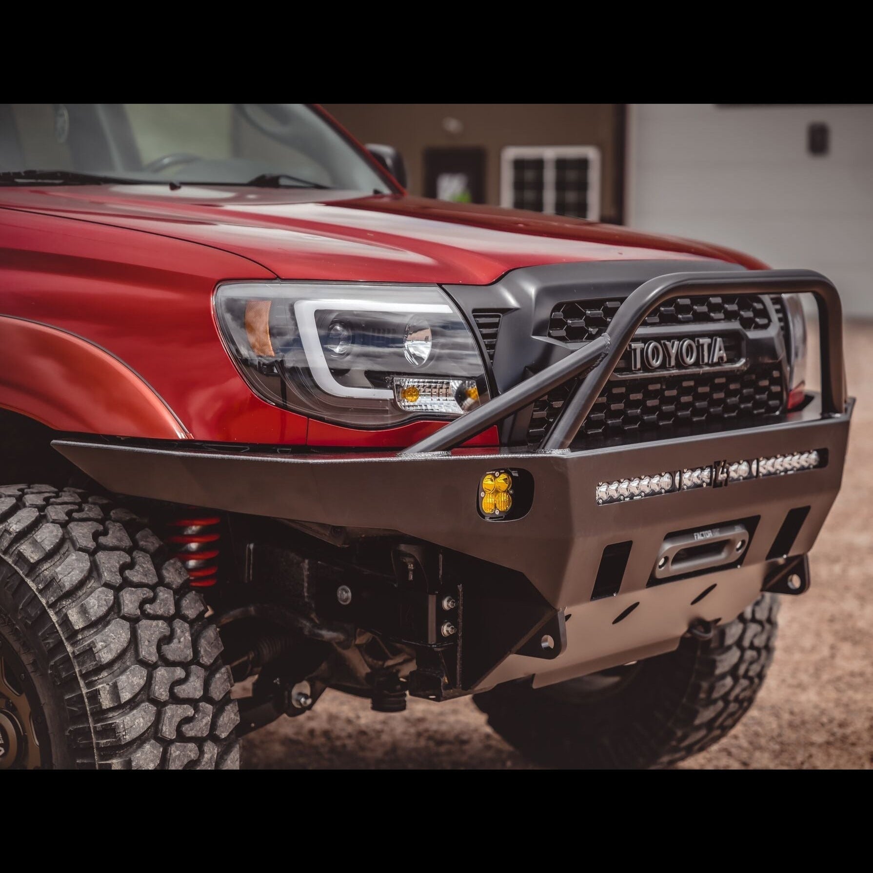 Tacoma Overland Series Front Bumper / 2nd Gen / 2012-2015