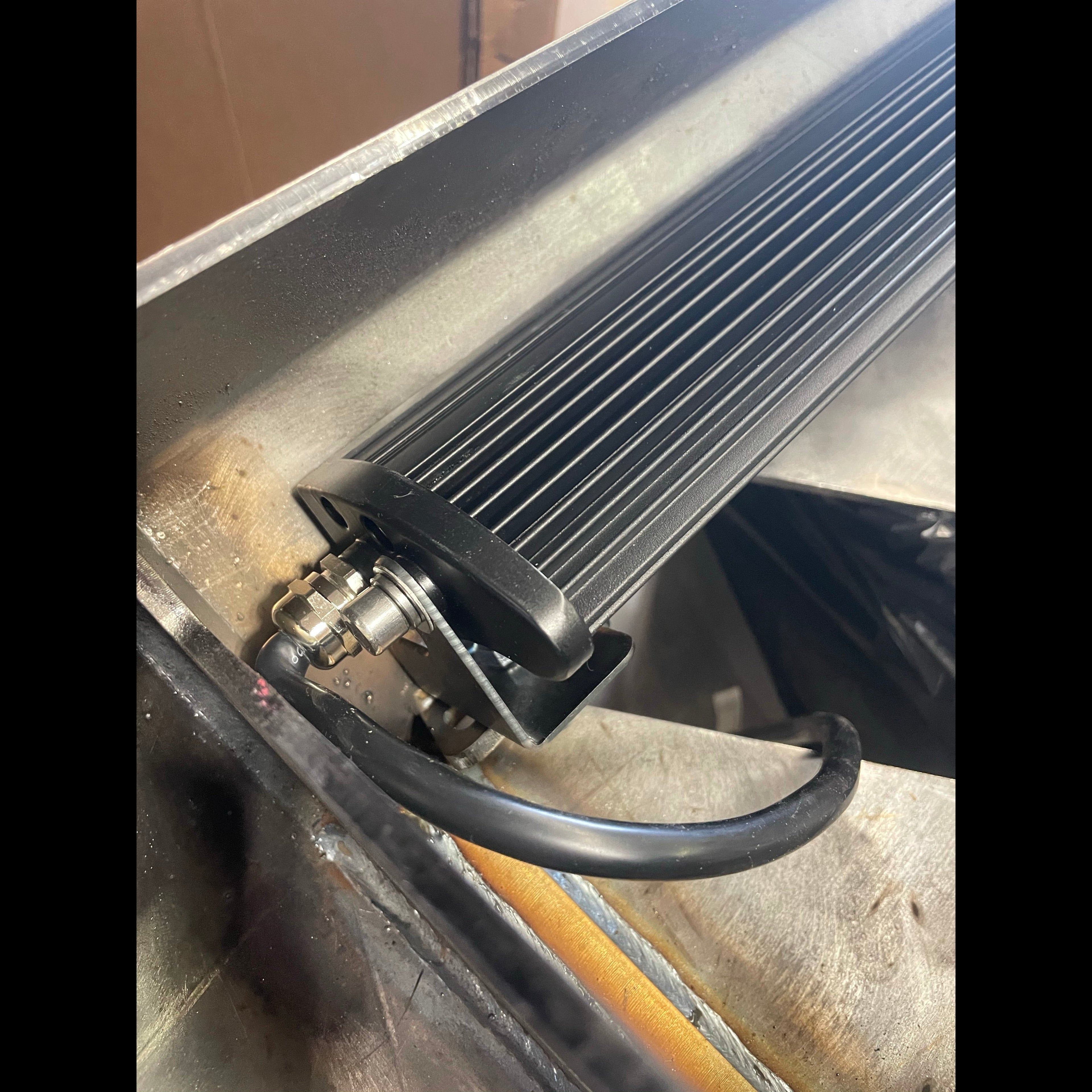 Horizontal Hi-Lift Bracket
