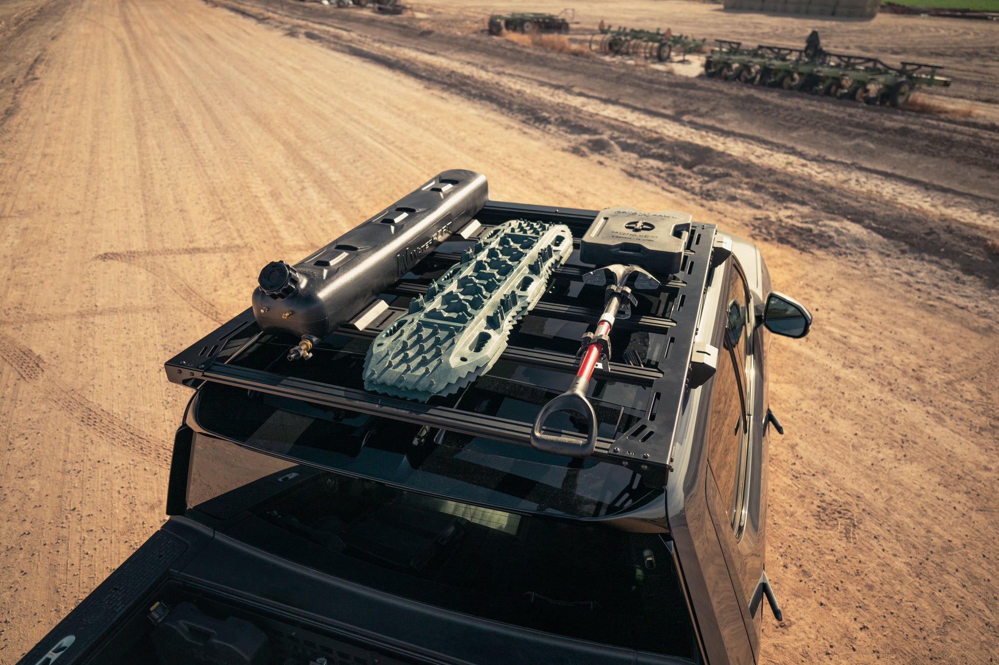 2022-2025 Rivian R1T Roof Rack (Honeycomb)