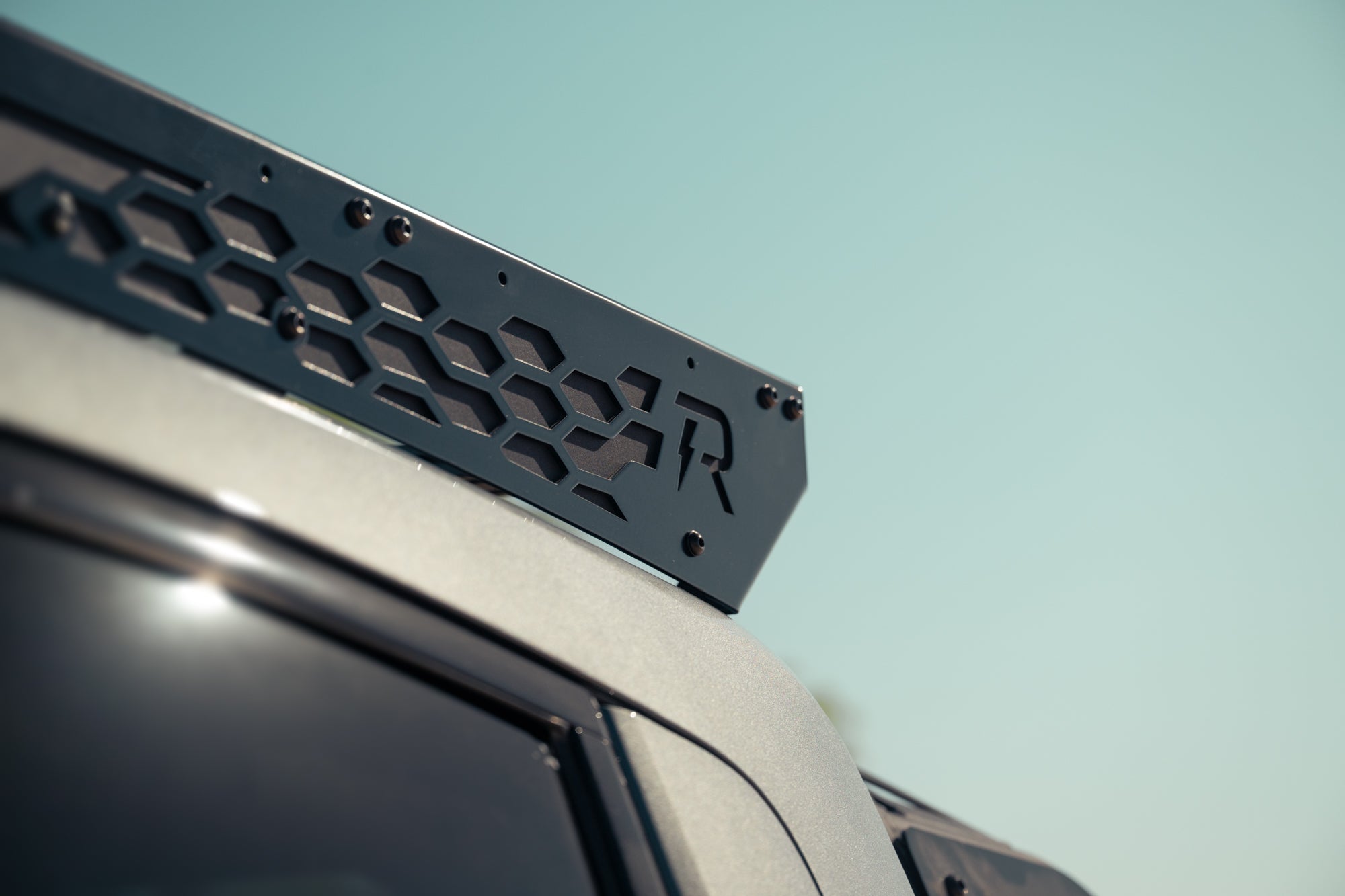 2022-2025 Rivian R1T Roof Rack w/ Light Pocket