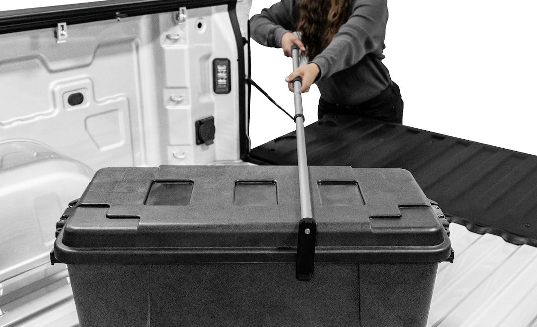 Ez-Retriever Utility Tool