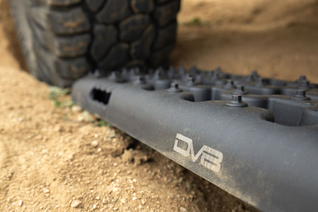 DV8 Xtract Traction Boards | Pair | Black
