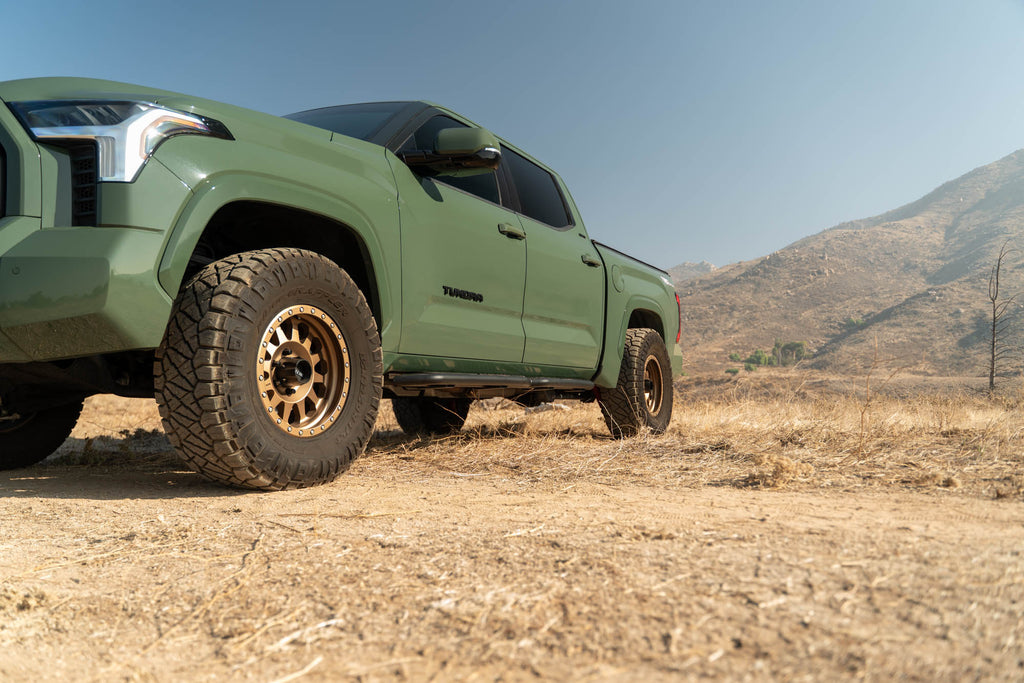2022-2024 Toyota Tundra Crew Max OE Plus Side Steps