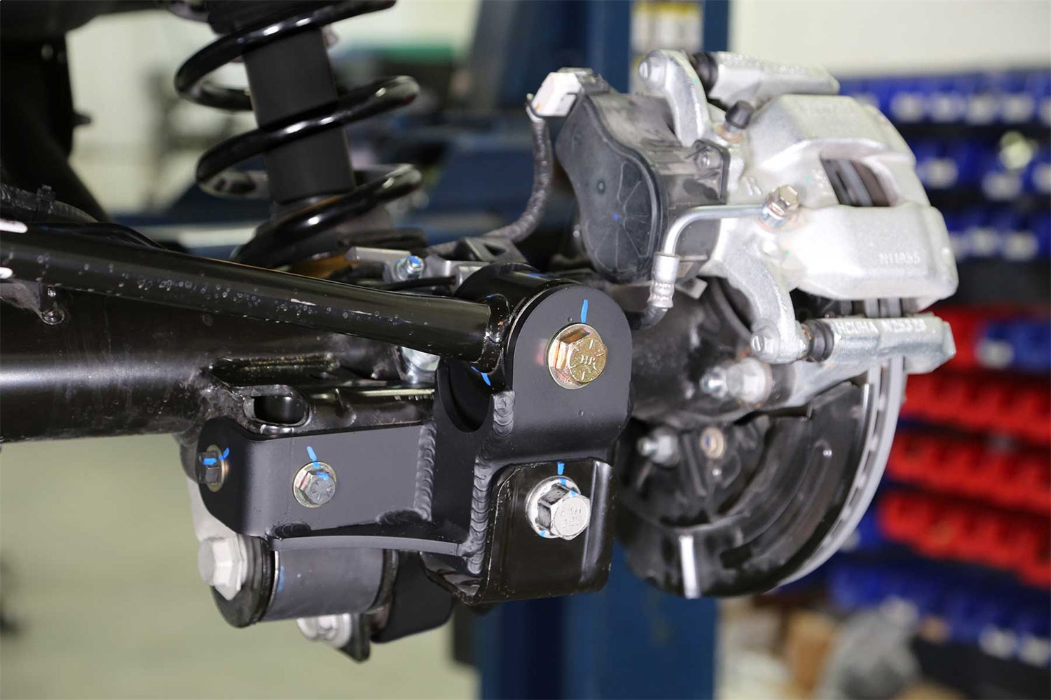 BRONCO TRACK BAR BRACKET KIT